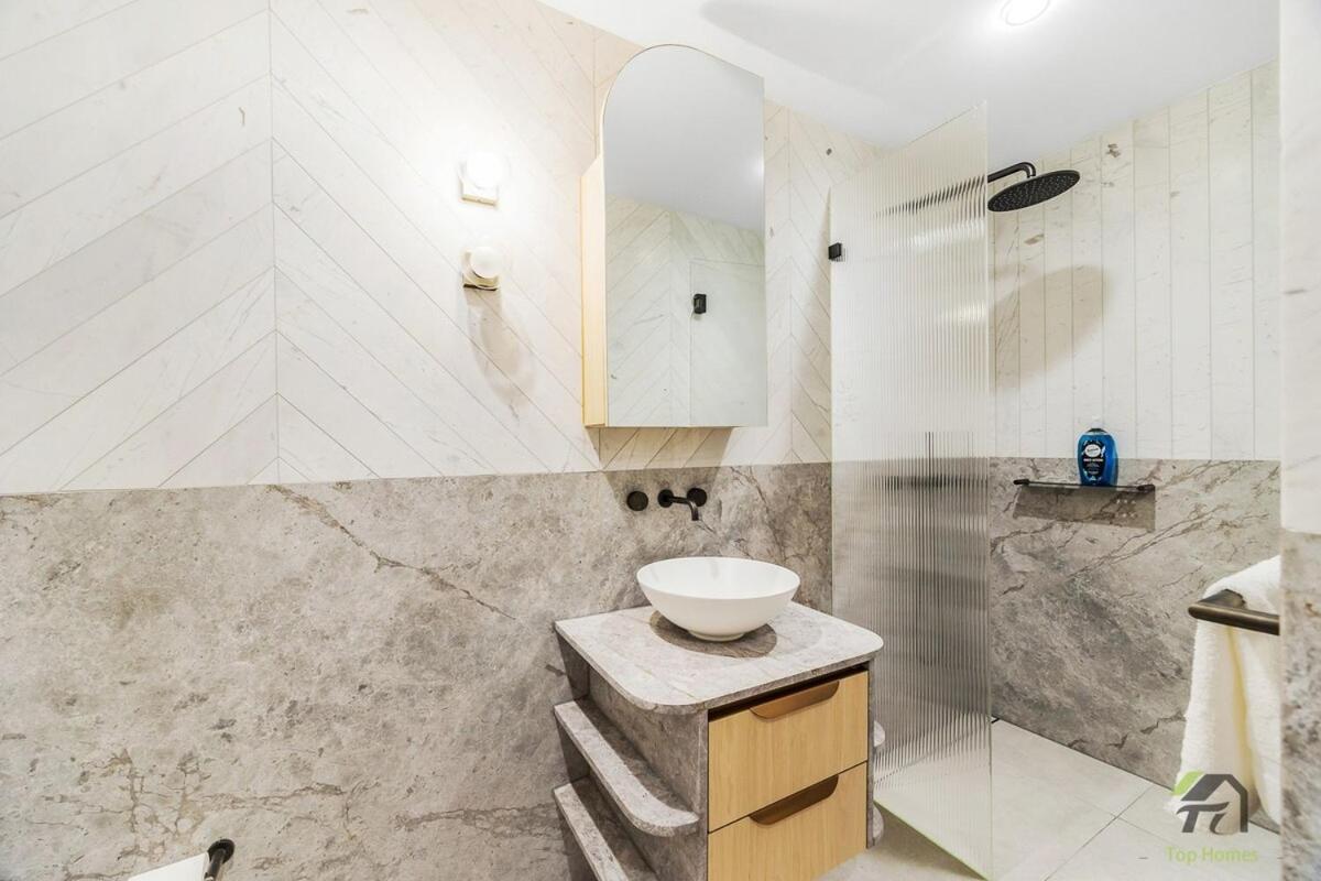 Whispering Pines With 4 Bedroom In Vaucluse Sydney
