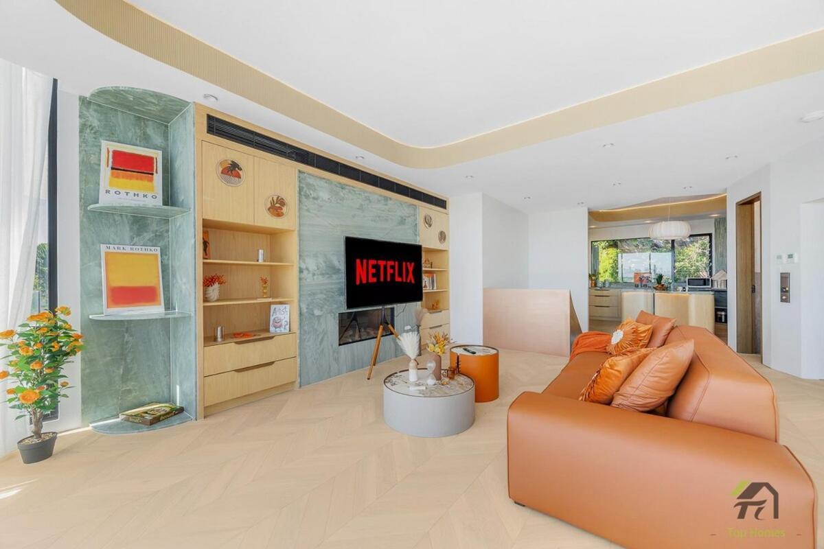 Whispering Pines With 4 Bedroom In Vaucluse Holiday home